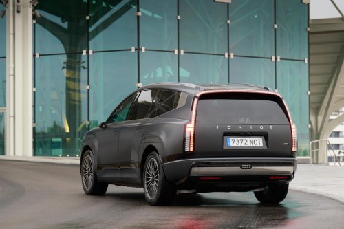 Prueba Hyundai Ioniq 9 Calligraphy: la nave espacial venida de Corea con ramalazos premium