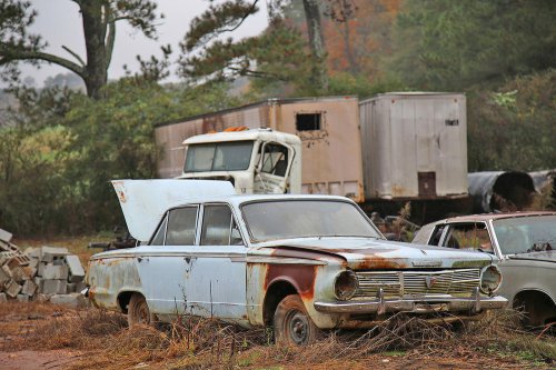 Las joyas del desguace de Collins Auto Salvage en Auburn, Georgia