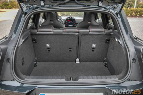 Tras probarlo, confirmo que este MINI eléctrico es bueno como utilitario y excelente para irte de tramos domingueros