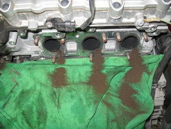 Is carbon buildup a problem with direct-injection engines?