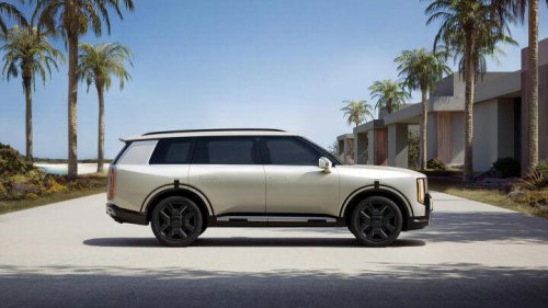 Kia announces pricing of 2027 Telluride hybrid