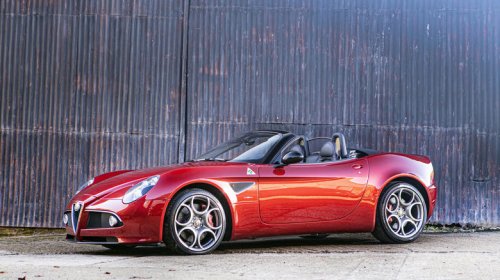 6 cars that missed out on the Hemi they deserved