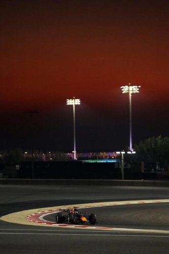 Max Verstappen, piloto de Red Bull F1, responde a Carlos Sainz por el reglamento de 2026