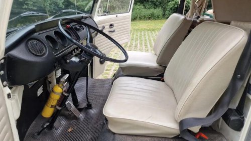 1971 Volkswagen camper van for sale