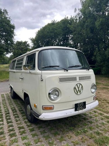 1971 Volkswagen camper van for sale