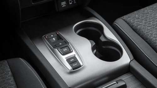 The world's first 9-speed automatic transmission was plagued with problems
