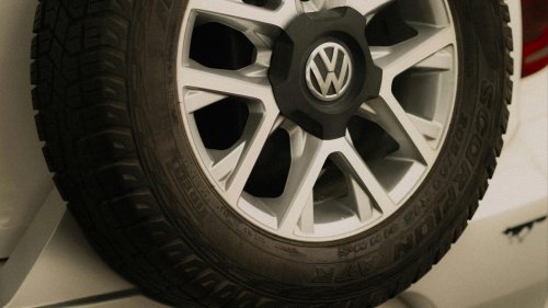 20 things you should never leave unsecured in your car