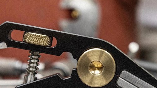 Derived from a 113-year-old patent, this one-of-a-kind multi-tool is breaking Kickstarter
