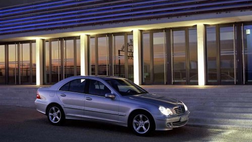 C350 Mercedes-Benz: A Buyers Guide