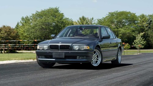 The E38 BMW 7 Series was a technological masterpiece