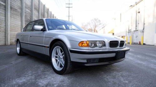 The E38 BMW 7 Series was a technological masterpiece