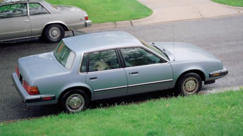 Pontiac, The 1988-1989 Pontiac 6000 STE was an American all-wheel drive sport sedan