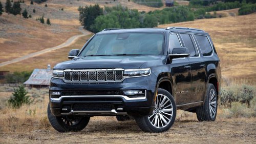 3-year-old cars and SUVs with huge depreciation worth buying right now