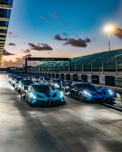 Bugatti, Bugatti Bolides on track in Miami