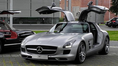 10 cars that still feel modern years after production ended