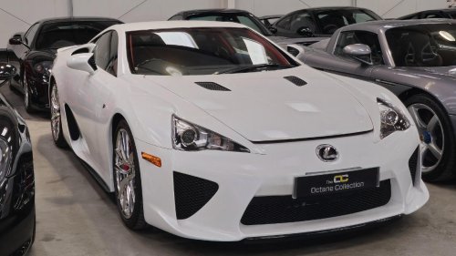 10 cars that still feel modern years after production ended