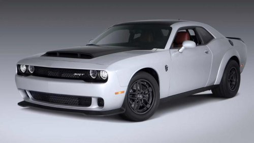 The last muscle car without turbos, batteries, or filters