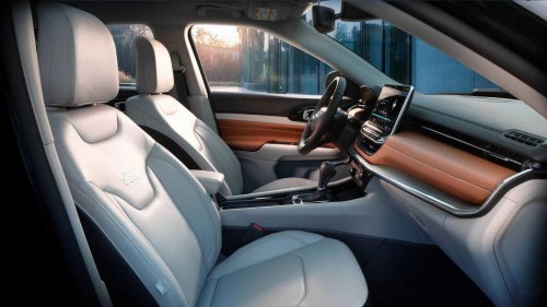 Jeep Compass 2023: Turbocharged, 4WD &amp; advanced safety for $15,000