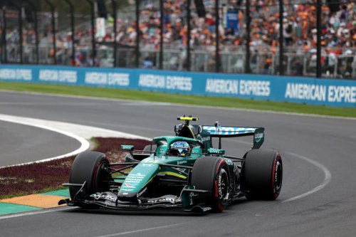 Fernando Alonso, atónito tras el bajón de Aston Martin F1 en el GP de Australia: "Tenemos un reto por delante"