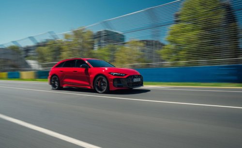 Audi, Audi debuta en la Fórmula 1 desvelando en la pista su coche más potente