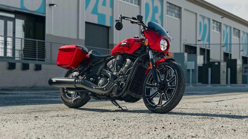 The motorcycle that looks calm but rides wild