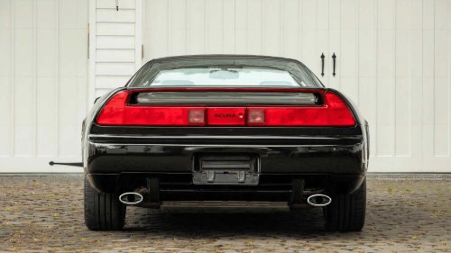 Acura NSX: Iconic first gen outshines disappointing hybrid successor