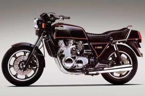 カワサキ「Z1300」｜「Z1の次」を狙って造られた6気筒のモンスターZ【KAWASAKI Z大全】