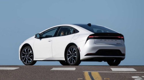 The unusual car color that instantly increases resale value