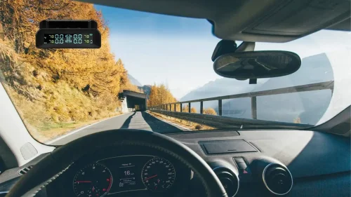 Expertos avisan de que los sensores de presión de los neumáticos pueden servir para monitorizar tu coche