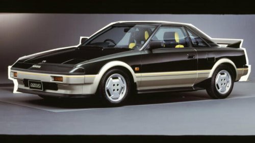 130馬力の1.6ツインカムがしびれる２シーターミッドシップスポーツ【初代MR2 トヨタ/1984年】《国産名車クロニクル》