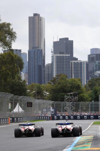 Lewis Hamilton, sobre el dominio de George Russell ante Ferrari F1 en el GP de Australia: "El 2026 ha acabado"