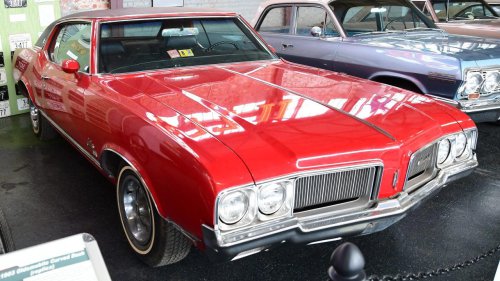 Oldsmobile Cutlass SX hides a 455 V8 muscle car powerhouse