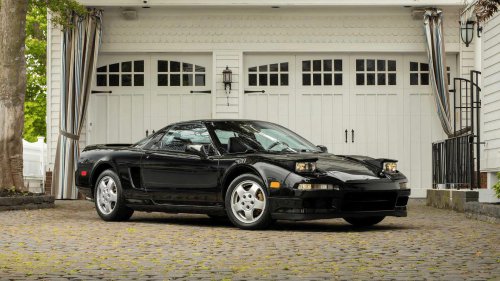 Acura NSX: Iconic first gen outshines disappointing hybrid successor