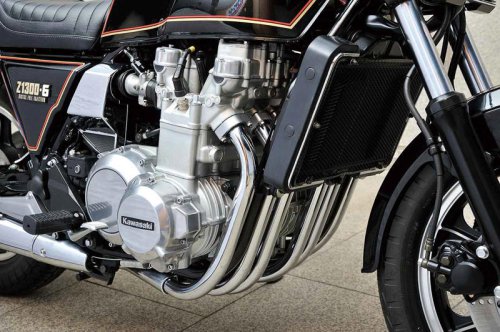 カワサキ「Z1300」｜「Z1の次」を狙って造られた6気筒のモンスターZ【KAWASAKI Z大全】