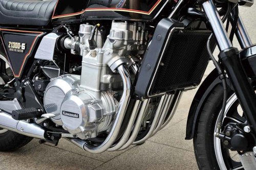 カワサキ「Z1300」｜「Z1の次」を狙って造られた6気筒のモンスターZ【KAWASAKI Z大全】