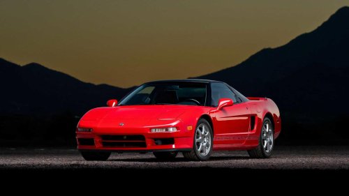 Acura NSX: Iconic first gen outshines disappointing hybrid successor