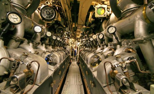 ¿Cómo respira un motor diésel bajo el mar? El secreto de los submarinos que comparten ADN con tu coche