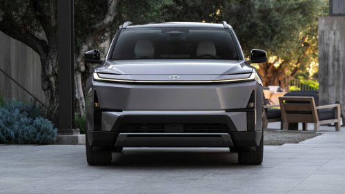 2027 Toyota Highlander gallery: Interior and exterior images