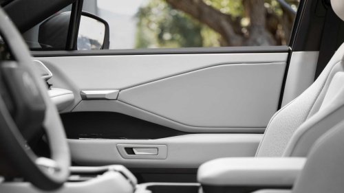 2027 Toyota Highlander gallery: Interior and exterior images