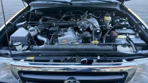Toyota, Legendary Toyota 3RZ-FE engine: 300,000 mile reliability