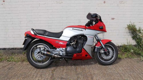 The Kawasaki that was the world’s fastest motorcycle for six years