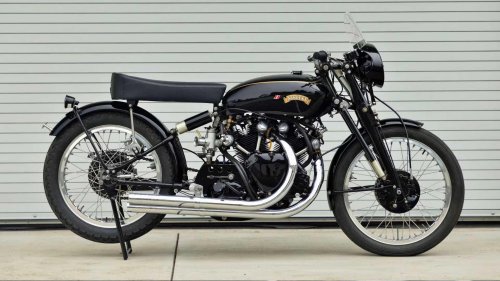 The first production bike to run a 10-second quarter mile