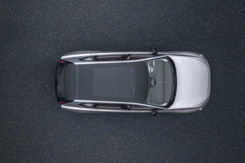 2027 Volvo EX60 ride: Processor-powered family SUV