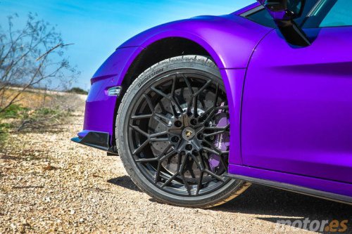 Tras probar el nuevo Temerario de Lamborghini me he convertido en un defensor de los deportivos híbridos, te cuento por qué