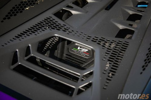 Tras probar el nuevo Temerario de Lamborghini me he convertido en un defensor de los deportivos híbridos, te cuento por qué