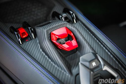 Tras probar el nuevo Temerario de Lamborghini me he convertido en un defensor de los deportivos híbridos, te cuento por qué