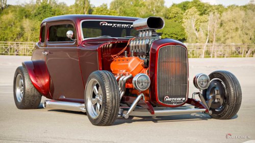 Ford, 1932 Ford Deuce Coupe rat rod packs a supercharged Hellcat engine