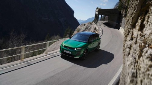 Stellantis, PHEV, Stellantis ups its new PHEV powertrain rating by 30 HP without any clear changes
