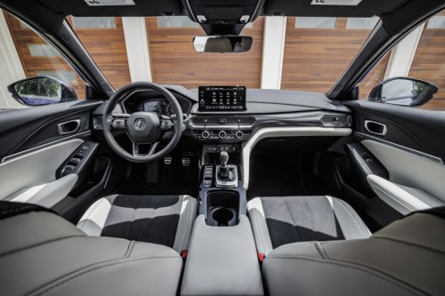 ホンダが北米生産の「アキュラ・インテグラ」とSUV「ホンダ・パスポート」を導入 左ハンドル車のまま発売