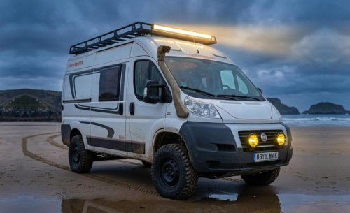 ¿Tu coche como un 4×4 radical? El ‘prompt’ definitivo de IA que lo cambia todo